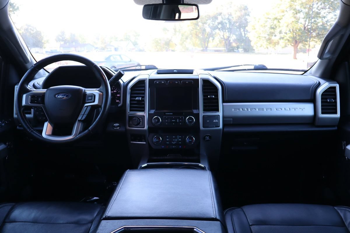 Used 2019 Ford F250 Lariat w/ Lariat Ultimate Package AWD/4WD image 16