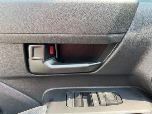 Used 2026 Toyota Tacoma SR5 RWD image 25