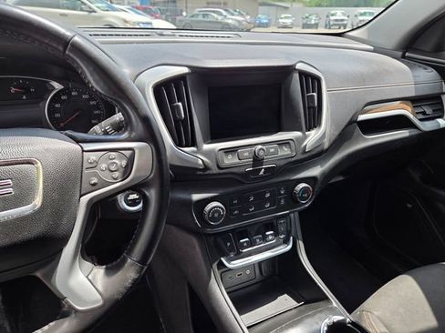Used 2019 GMC Terrain SLE FWD image 18