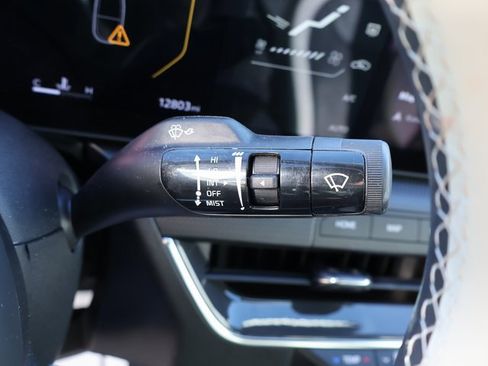 Used 2025 Kia K4 GT-Line w/ GT-Line Premium Package image 32