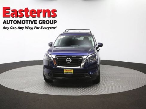 Used 2023 Nissan Pathfinder SV AWD/4WD image 56