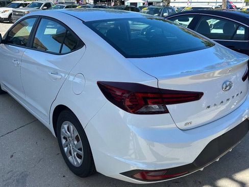 Used 2019 Hyundai Elantra SE w/ Cargo Package image 6