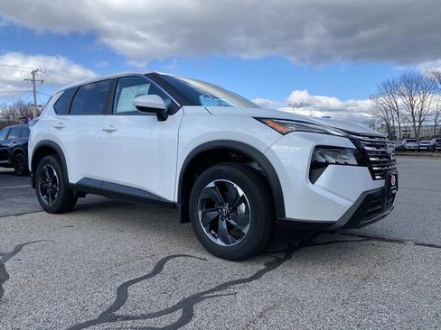 New 2026 Nissan Rogue SV AWD/4WD image 2