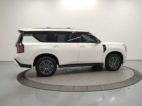 Used 2026 Nissan Armada Platinum RWD image 9