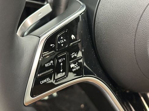 New 2026 Mercedes-Benz E 350 4MATIC Sedan image 31