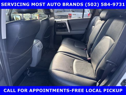 Used 2013 Toyota 4Runner SR5 image 10