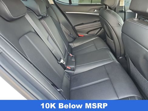 Certified 2026 Genesis G70 2.5T RWD image 17