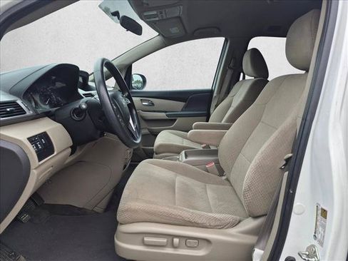Used 2016 Honda Odyssey SE image 15
