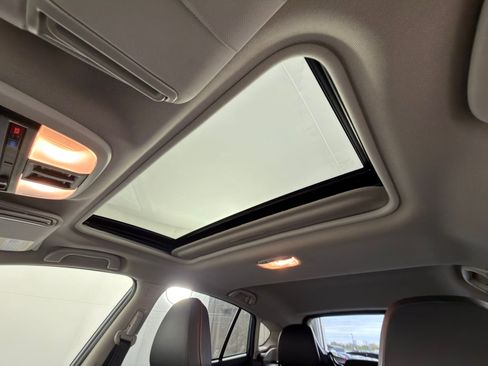 Used 2023 Subaru Crosstrek 2.5i Limited image 12