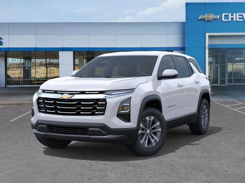 New 2026 Chevrolet Equinox LT FWD image 7