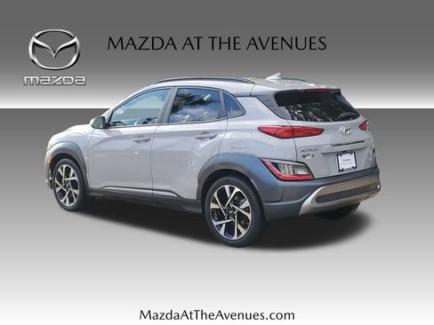Used 2023 Hyundai Kona Limited image 5