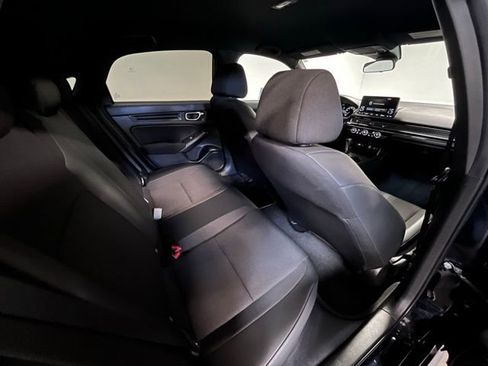 Used 2023 Honda Civic Sport image 12