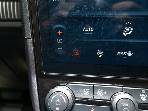 Used 2025 Ford Ranger XLT w/ Equipment Group 301A High image 23