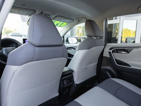 Certified 2024 Toyota RAV4 XLE image 25