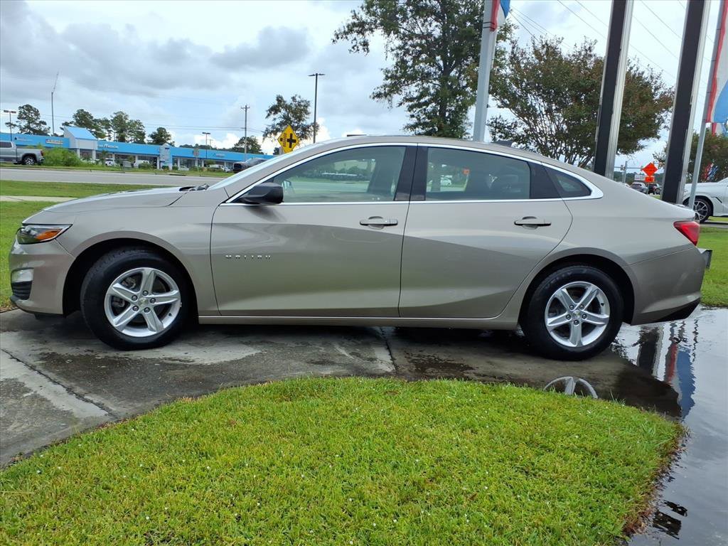 Used 2022 Chevrolet Malibu LS FWD image 6