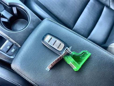 Certified 2023 Honda Civic Touring image 21