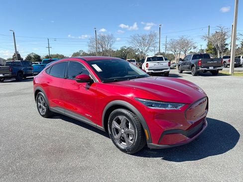 Used 2022 Ford Mustang Mach-E Select image 1