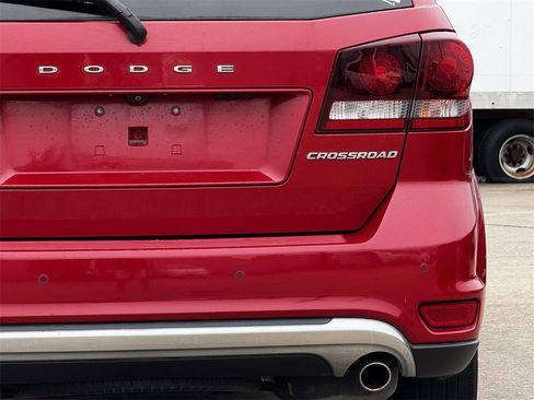Used 2018 Dodge Journey Crossroad w/ Driver Convenience Group image 9