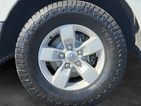 Used 2023 RAM 1500 Classic SLT w/ Protection Group AWD/4WD image 4