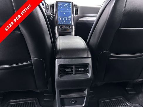 Used 2022 Ford Edge SEL image 42