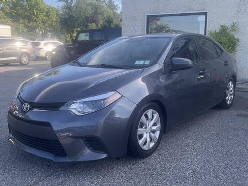 Used 2014 Toyota Corolla LE FWD image 3