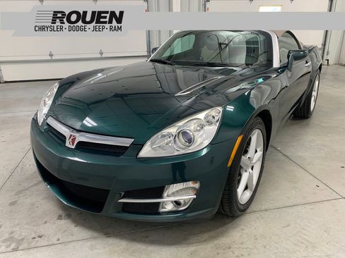 Used 2007 Saturn Sky w/ Premium Trim Pkg image 1