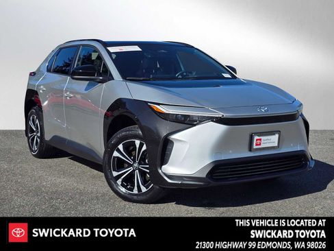 Used 2023 Toyota bZ4X XLE w/ Weather Package image 1