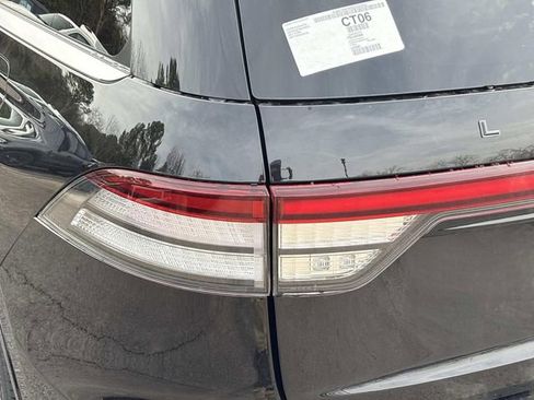 New 2026 Lincoln Aviator Black Label w/ Dynamic Handling Package AWD/4WD image 11