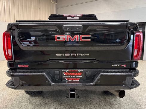 Used 2023 GMC Sierra 2500 AT4 w/ AT4 Premium Plus Package AWD/4WD image 5