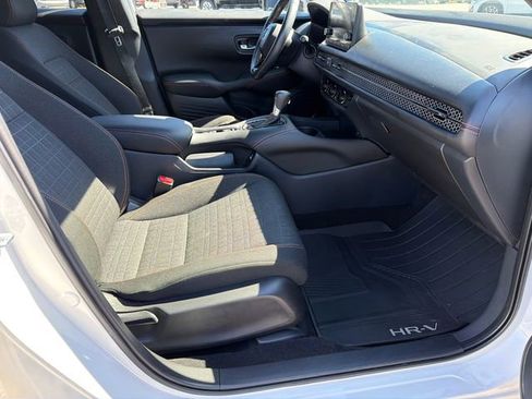 Used 2023 Honda HR-V Sport image 13