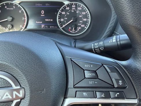 Used 2024 Nissan Sentra SV image 17