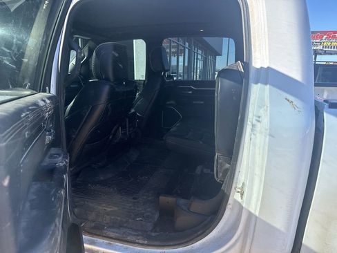 Used 2023 RAM 1500 Laramie image 12