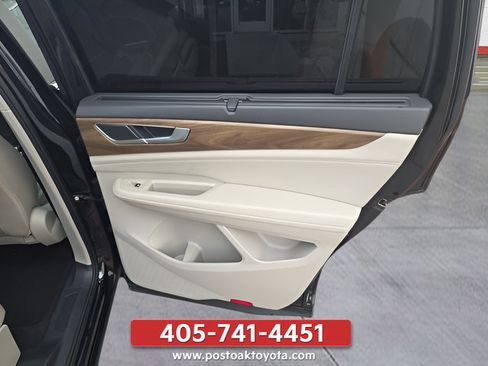 Used 2024 Volkswagen Atlas SE FWD image 33
