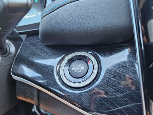 Used 2024 Jeep Grand Cherokee Trailhawk image 30