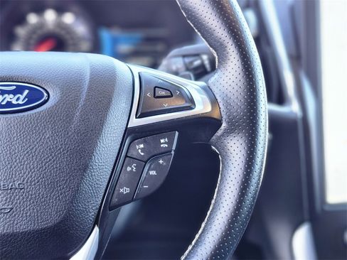 Used 2022 Ford Edge ST w/ Equipment Group 401A image 29