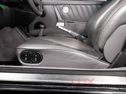 Used 1992 Porsche 911 America Roadster RWD image 28