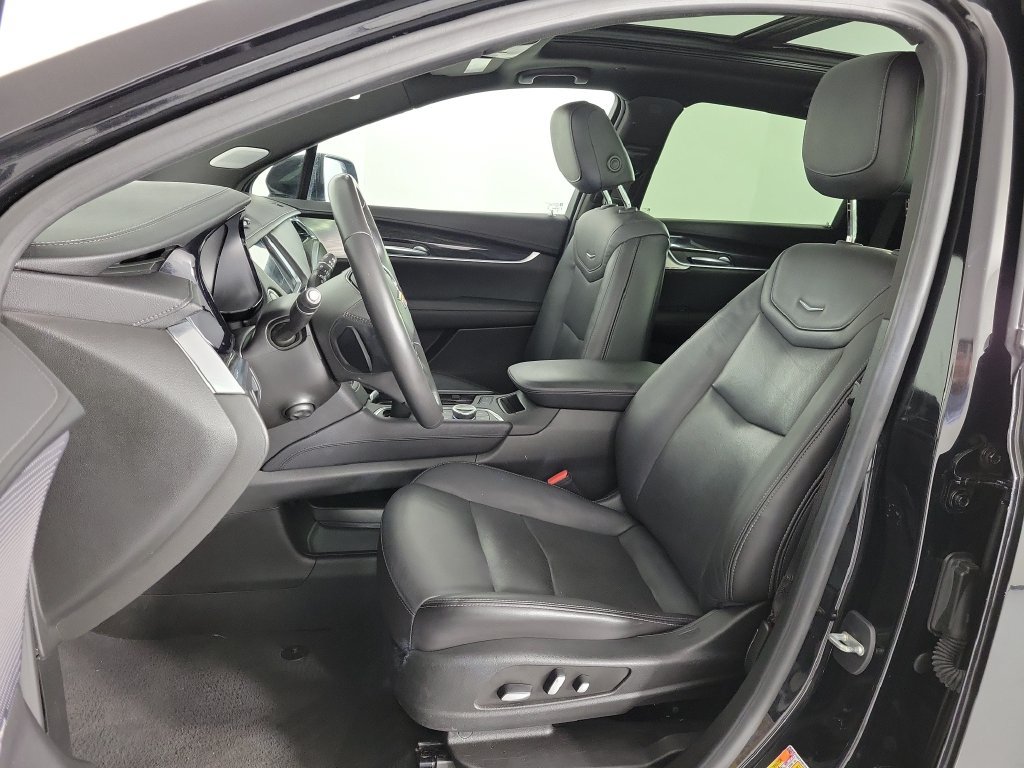 Used 2023 Cadillac XT5 Premium Luxury FWD image 18
