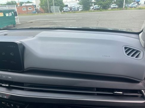 Used 2025 Kia K4 FWD image 34