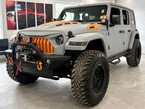 Used 2021 Jeep Wrangler Unlimited Rubicon image 3