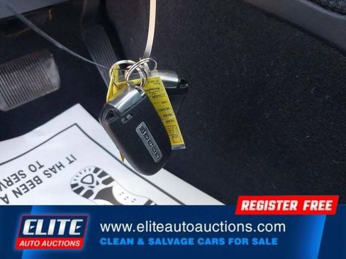 Used 2021 Dodge Challenger GT AWD/4WD image 21