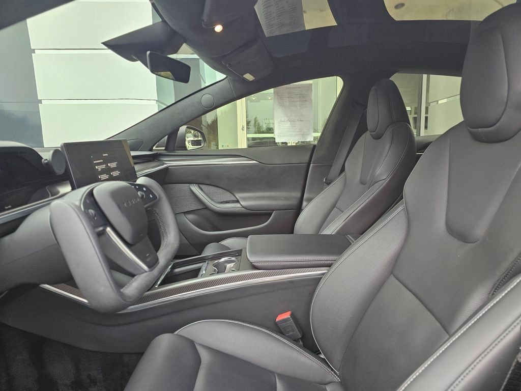 Used 2022 Tesla Model S Plaid AWD/4WD image 25
