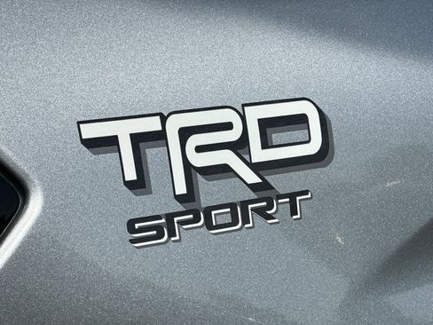 Used 2024 Toyota Tacoma TRD Off-Road image 28