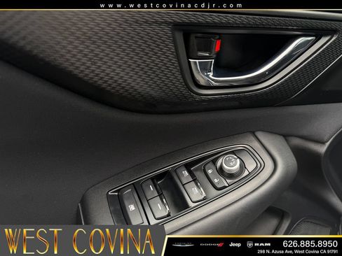 Used 2025 Subaru Outback Premium AWD/4WD image 19