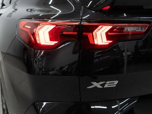 Used 2025 BMW X2 xDrive28i AWD/4WD image 40