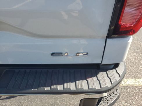 Used 2019 GMC Sierra 1500 SLE AWD/4WD image 5