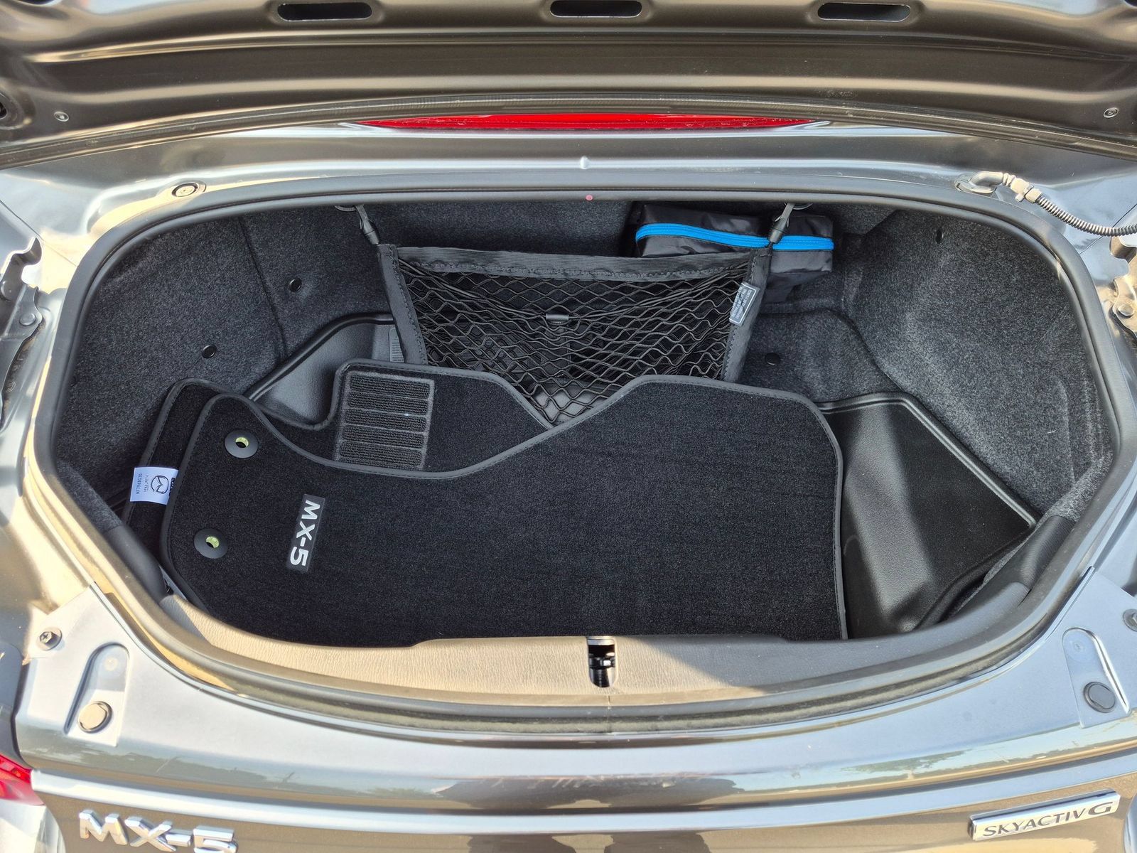 Used 2025 MAZDA MX-5 Miata Grand Touring w/ Weather Package RWD image 27