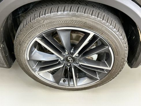 Used 2023 INFINITI QX55 Luxe w/ Cargo Package image 11