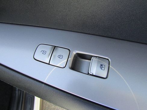 Used 2025 Hyundai Palisade SEL FWD image 23