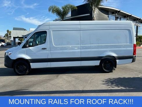 Used 2025 Mercedes-Benz Sprinter 2500 image 6