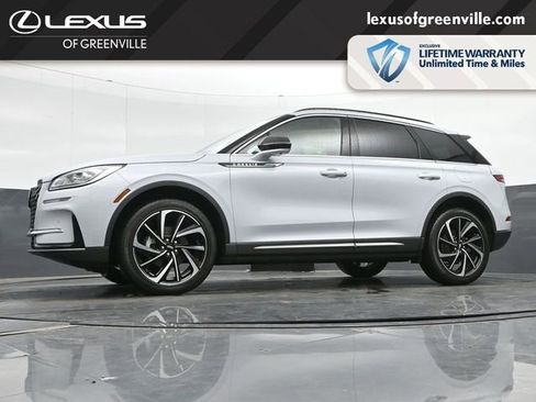 Used 2025 Lincoln Corsair Reserve FWD image 40